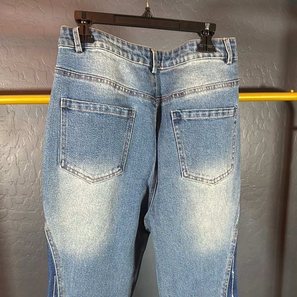 NWT Blue B Flare Wide Leg Jeans with High Waist and Distressed‎ Details - Picture 9 of 10